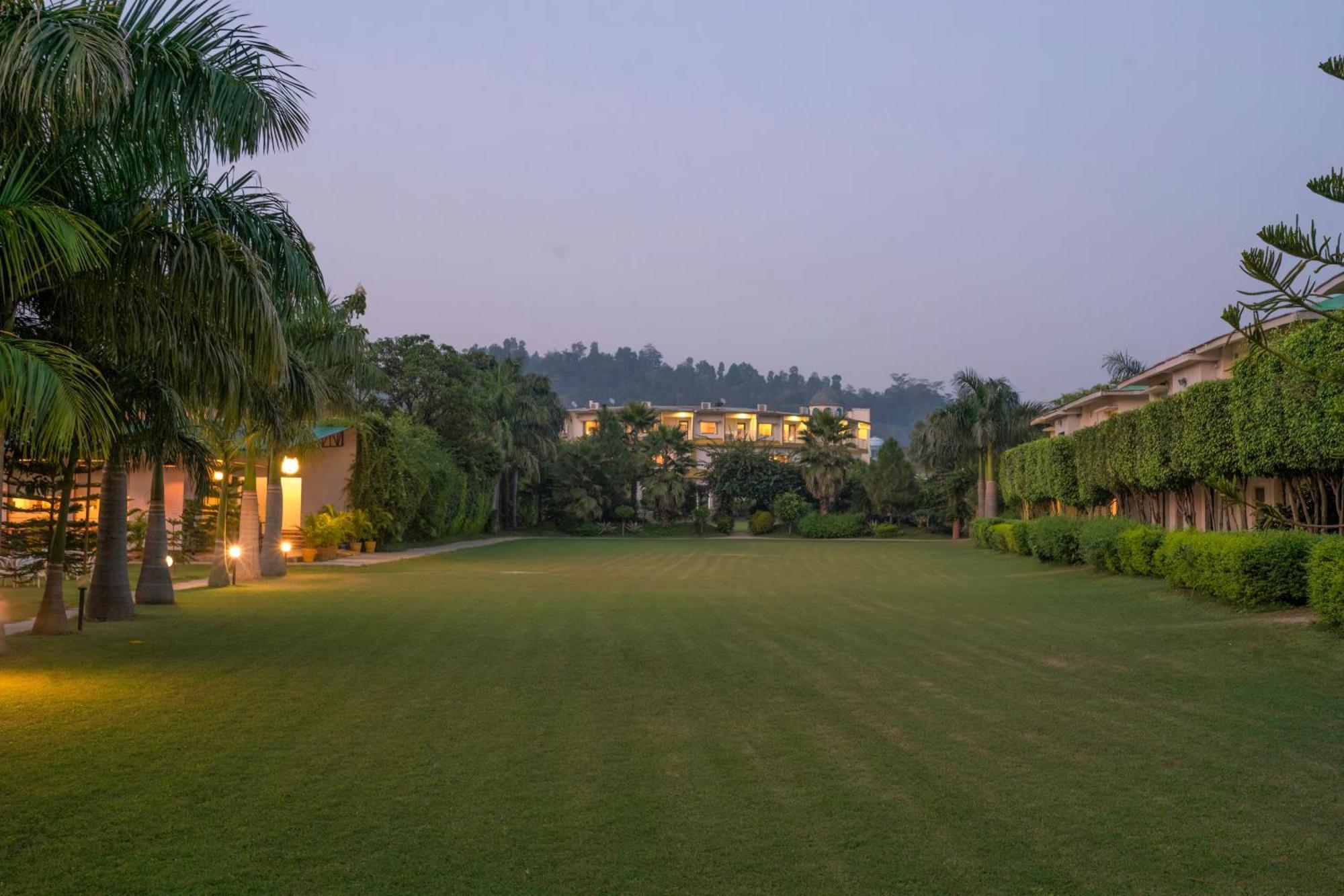 רמנגר The Tattwaa Corbett Spa And Resort מראה חיצוני תמונה